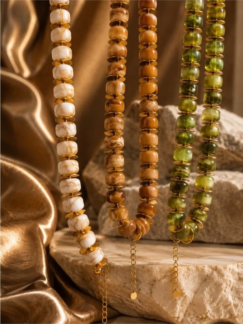 Cream and Gold Marble Resin Bead Necklace